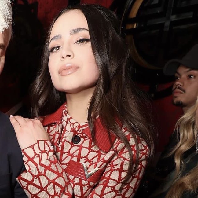 sofia carson pics (@scarsonpictures) on Twitter photo 