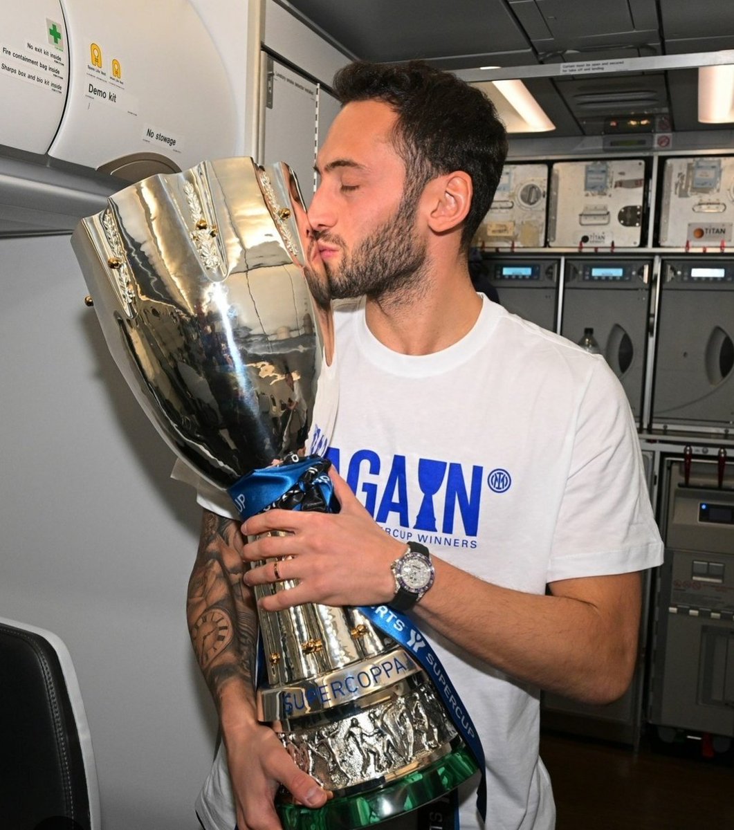 alexio_77's tweet photo. @lucaricci_ Cmq avevo riservato "solo" per te le migliori foto della serata...poi dì che non sono un amico!!! 😉 https://t.co/gqoaZv6fW8