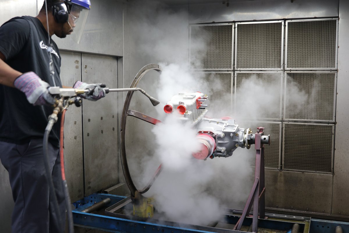 LycomingEngines's tweet photo. It’s #ThunderboltThursday! Our Thunderbolt Engines are built by a two-man team from start to finish to ensure each powerplant is built exactly how the customer wants it.
#ThunderboltEngine #ThunderboltEngines #LycomingEngines #PoweredByLycoming #Aviation #Engines #Aviation4u https://t.co/a72R6XUcXR