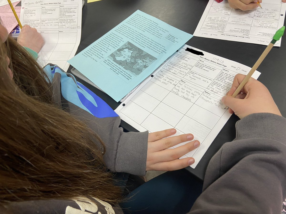 AspireBmsn's tweet photo. Jigsaw AND Says, Means, Matters in 8th grade science today! I love being invited in to co-teach! @BoerneMSNorth https://t.co/DAJg71M91c