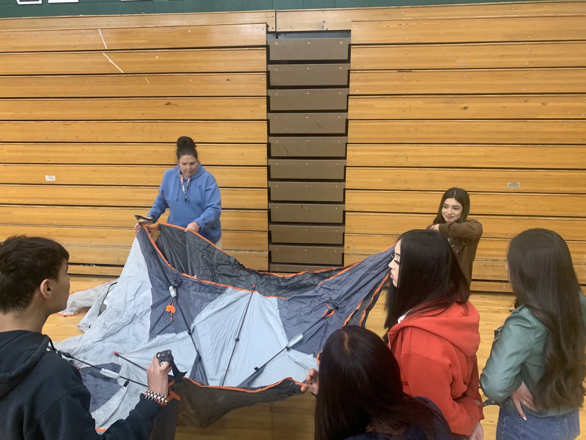 CoachGuzman_MHS's tweet photo. Day 2 Outdoor Adventure Physical Education at Montwood High School. Students observed tent safety and assembly yesterday. Today, team work made to tent work 😄. #physicaleducation ⁦@MontwoodHS⁩ ⁦@CoachTucker_MHS⁩ https://t.co/d01KDVwiHs
