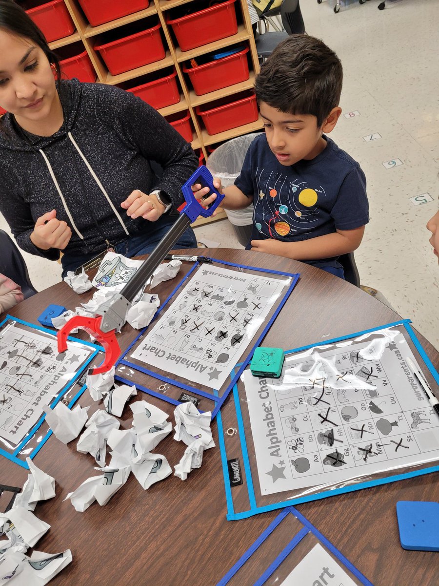 Daisy Molina (@mrsdmolina) on Twitter photo Learning about the jobs in the community. This week, we got a chance to be a dentist, construction worker, mailcarrier, and garbage collector! <a href="/NISDFranklinES/">Kay Franklin ES</a> Learning about the jobs in the community. This week, we got a chance to be a dentist, construction worker, mailcarrier, and garbage collector! <a href="/NISDFranklinES/">Kay Franklin ES</a>