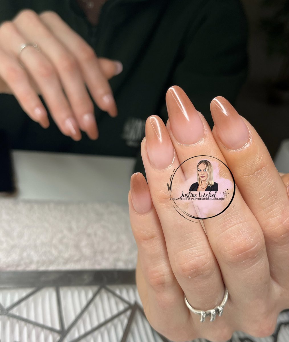 justinetrechel's tweet photo. 🤎BABY COLOR🤎
.
.
.
.
#indigonails #indigo #nailscompany #lightrose #rose #pink #gelnails #gel #nails #ongles #lightrose #babycolor #nailart #brown #marron #french #winter #hiver #frenchmanucure #nude #degradé #manucure #girl #pretty #prothesisteongulaire #bretagne #plerin https://t.co/P6PKlBrk8e