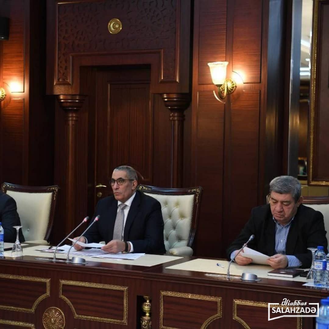 A_Salahzade's tweet photo. Bu gün Milli Məclisin Regional məsələlər komitəsinin 2023-cü ilin yaz sessiyasının ilk iclası keçirildi.

#milliməclis #millimeclis #deputatlar #region #regional #yaz #beynəlxalq #azərbaycan #xeberler #olke https://t.co/g7la0gdlIG