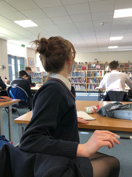 ⊹ ᮫࣭ 𔘓| 3.0k! hiatus permanente? tweet media