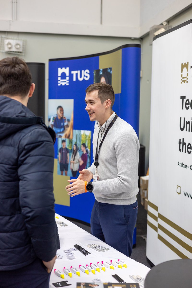 TUS_ie's tweet image. Thank you to Cathy for organising a excellent Careers Fair for Athlone Community College students.

It was wonderful to engage with students about all things TUS! Students were interested in sport, culinary, software, business and music courses across TUS. 

#CAO2023 #SelectUS