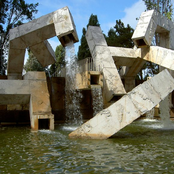 Fm28rF2WABAvVG8?format=png&name=360x360