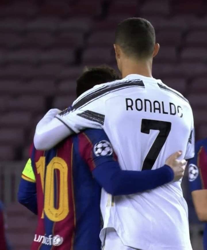 Out Of Context Football tweet media