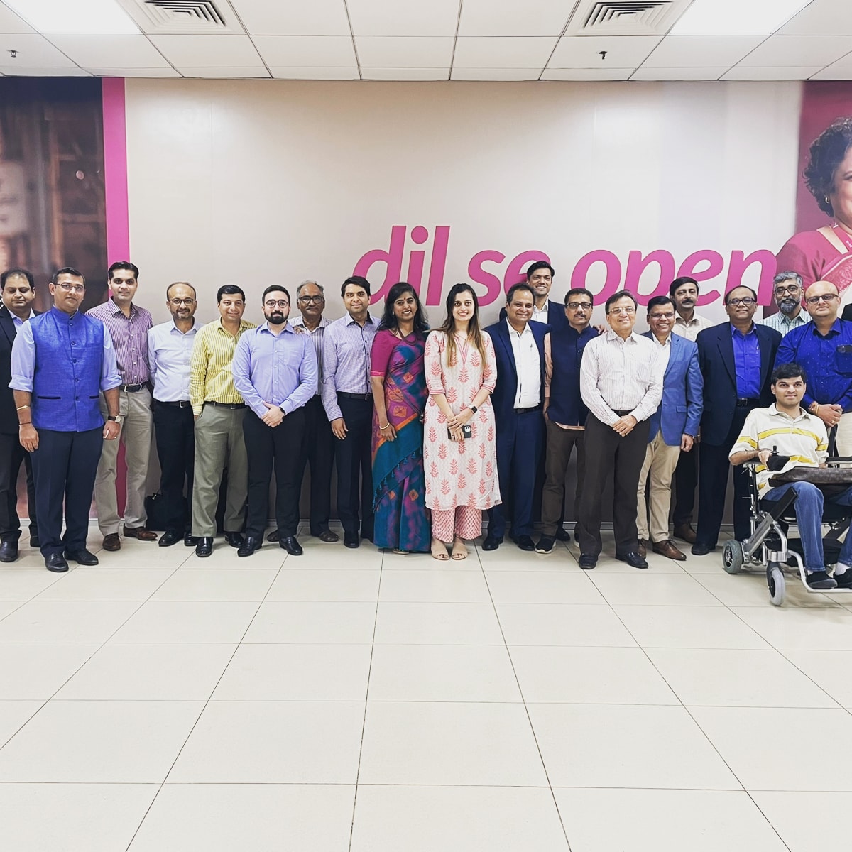 Mohit_Gang's tweet photo. Interesting discussion with fund management team of @AxisMutualFund alongwith some of the sharpest minds in peronal finance.
Gives you a different perspective when you have a direct discussion with folks on the saddle !

#investing #personalfinance #WealthManagement #mutualfunds https://t.co/1echadslBq