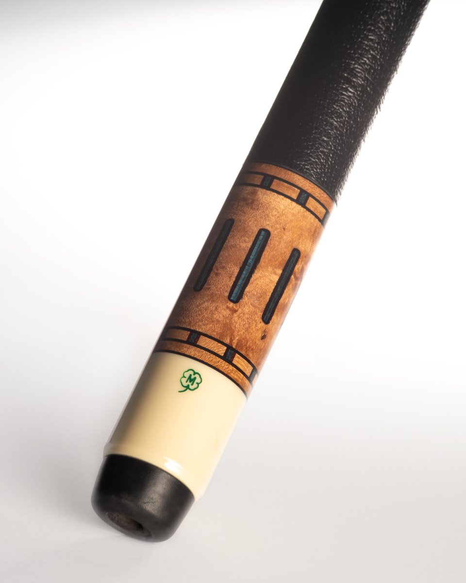 McDermottCue's tweet photo. Refurbished B-14 before/after! We also built and fitted an additional shaft w/ matching rings...

🍀 The B-14 was launched in 1976 and retired in 1979
#Tbt https://t.co/VEtToZCTFS