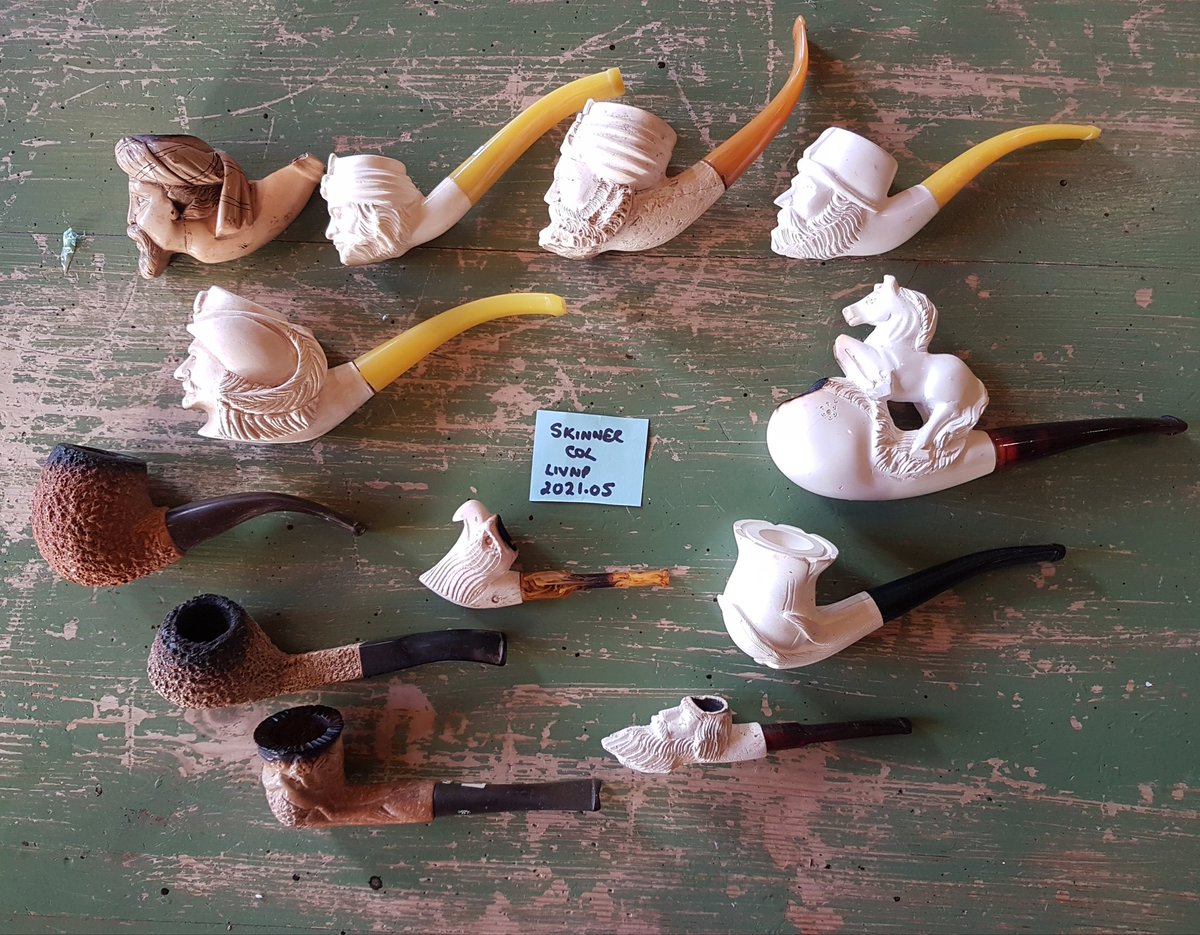 pipearchive's tweet image. Where do we start? Thanks to my ace volunteer for creating order out of the chaos #claypipe #Archaeology