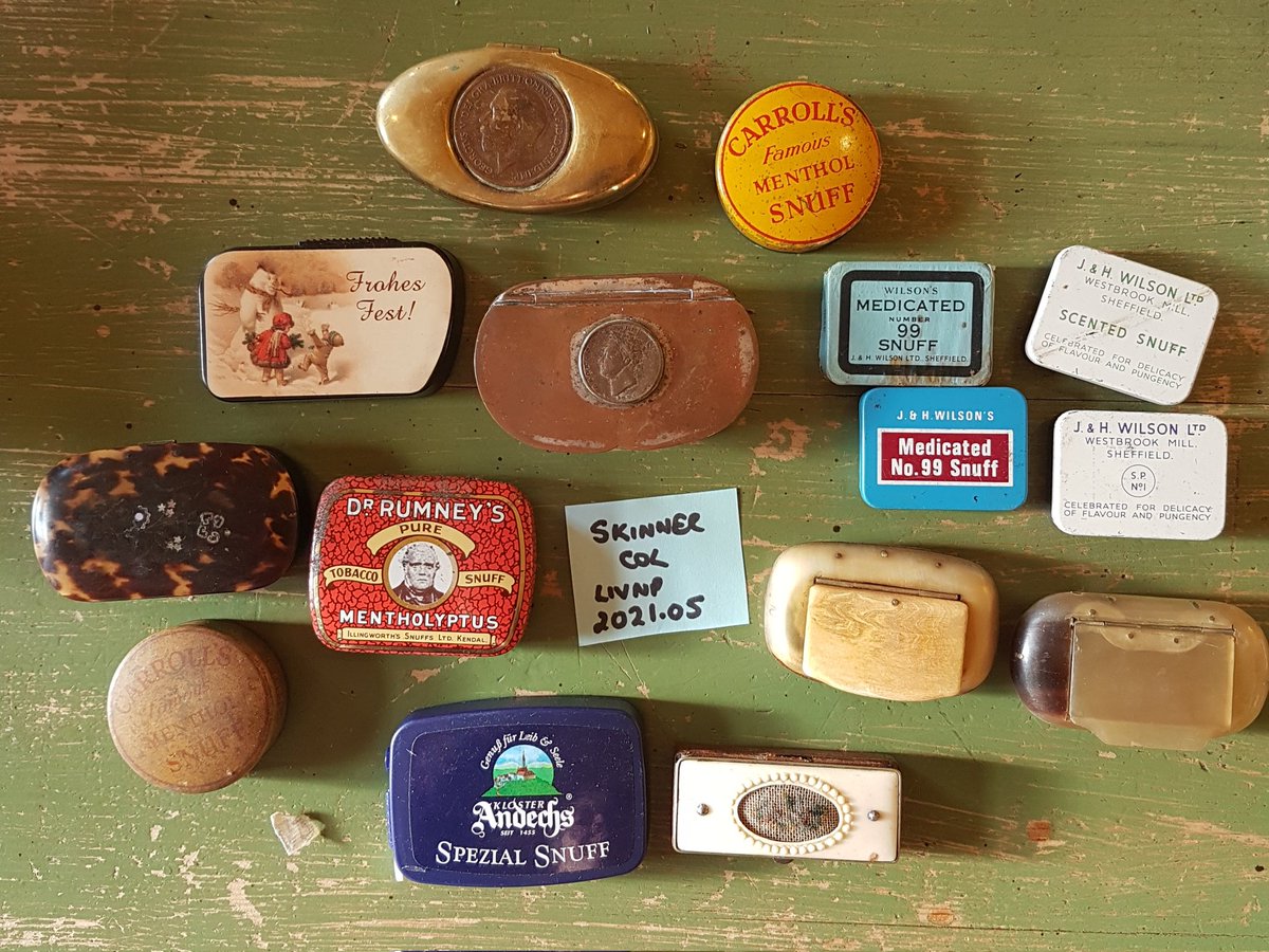 pipearchive's tweet image. Where do we start? Thanks to my ace volunteer for creating order out of the chaos #claypipe #Archaeology