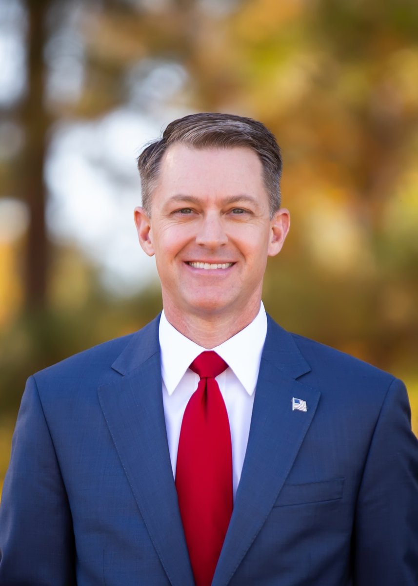 Congratulations to Virtus Solutions client, Wes Allen (<a href="/WesAllenAlabama/">Wes Allen</a>) as he is officially sworn in as Alabama's 54th Secretary of State. #alpolitics