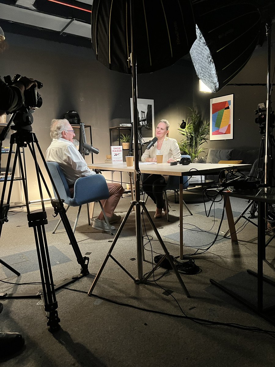 Never not working! 😁💪👍 #podcast #dubai