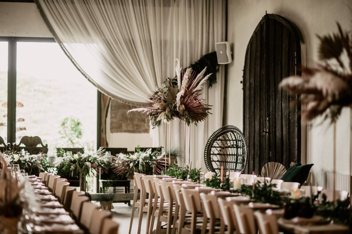 NewLifeContract's tweet photo. Our Hellen #chair at Runa Farm, a charming #hotel, country pub and wedding venue, in the #CountyDurham countryside.
Fun and luxurious, #RunaFarm offers a unique style and #Hellen chairs underline its character.

photo 📸: Sean Elliott #photography
with Andy Thornton Ltd https://t.co/KgT9DB4Mc7