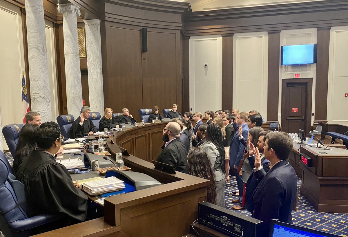 SupremeCourtGA's tweet photo. Congratulations to the dozens of lawyers being sworn in to the Bar of the Supreme Court of Georgia this morning! https://t.co/fz1l1xZ9T3