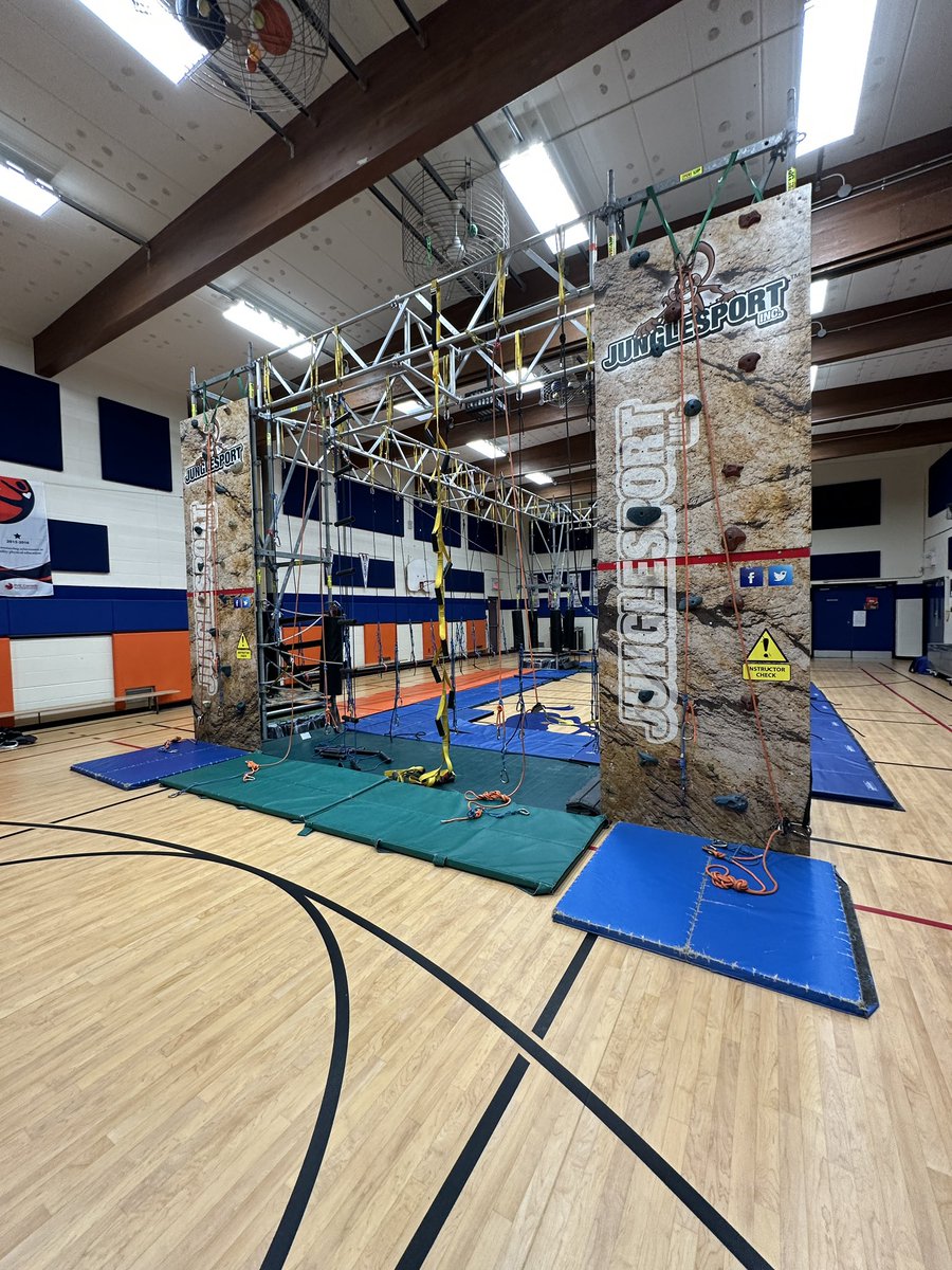 GoodishGr3's tweet photo. We are having a blast hanging around on the ropes course this week! https://t.co/FP8ErBb5KL