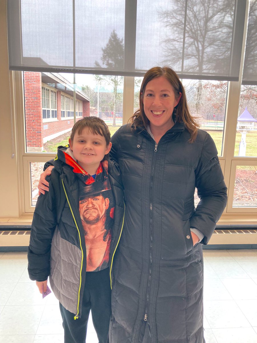 HAYSchoolNorton's tweet photo. An awesome in-person #GoodNewsCallOfTheDay for this most deserving young man who has been doing a tremendous job in all aspects of being here ready to learn at school each day. #WayToGo #SoProud @HAYmslagarde @MrBielawaHAY #HAYNation https://t.co/DC8ndCmkve