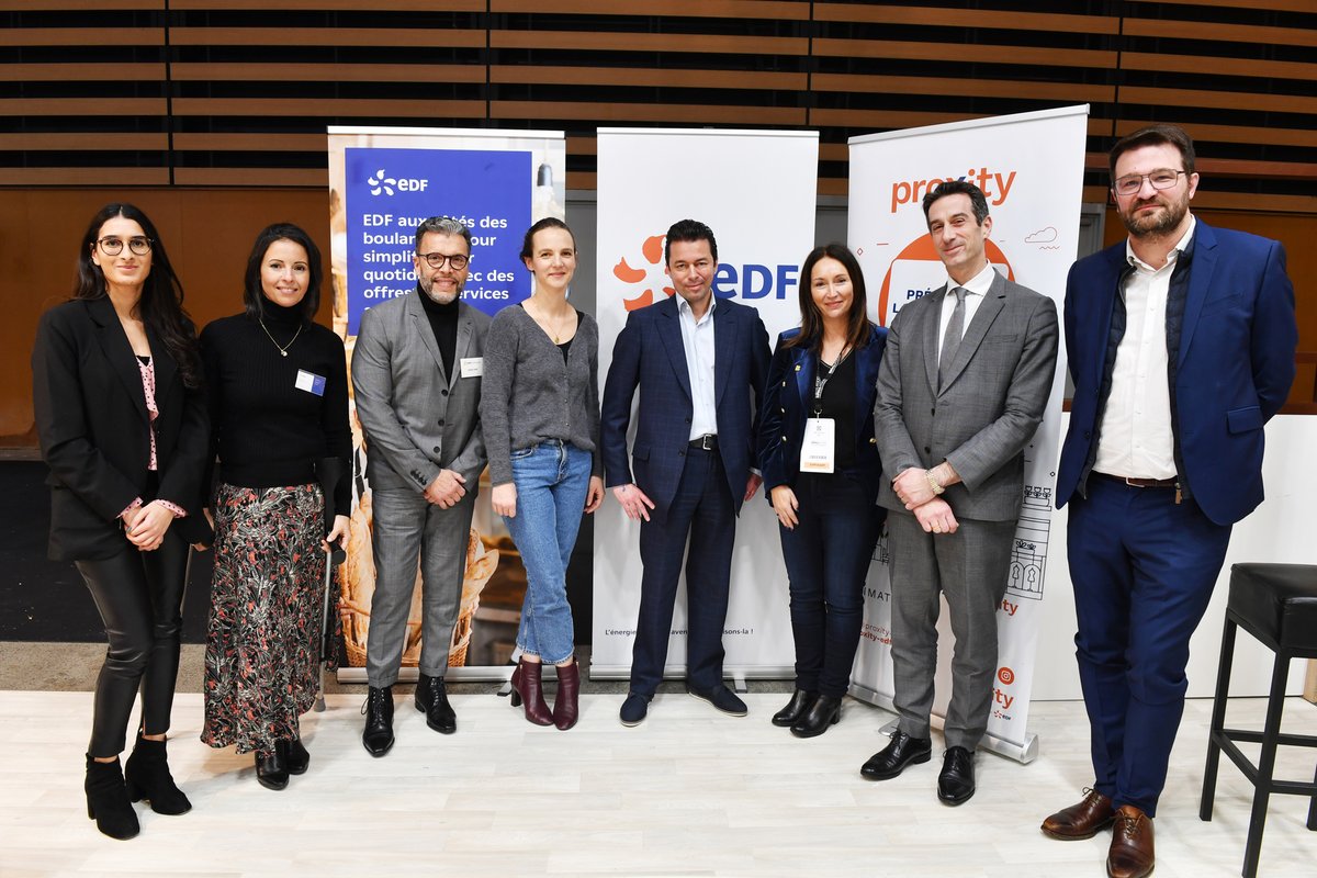 Table ronde <a href="/EDF_Entreprises/">EDF Entreprises</a> et <a href="/cnbpf/">CNBPF - Confédération Boulangerie Pâtisserie</a> 
Au salon Sirha, Frédéric Sarrazin - <a href="/FrSarrazin/">Frederic Sarrazin</a> Directeur EDF Commerce Auvergne-Rhône-Alpes est intervenu aux côtés de la CNBPF sur la thématique du prix de l'énergie et de la sobriété énergétique.
© F.Vielcanet
#energie #boulangerie #sirha