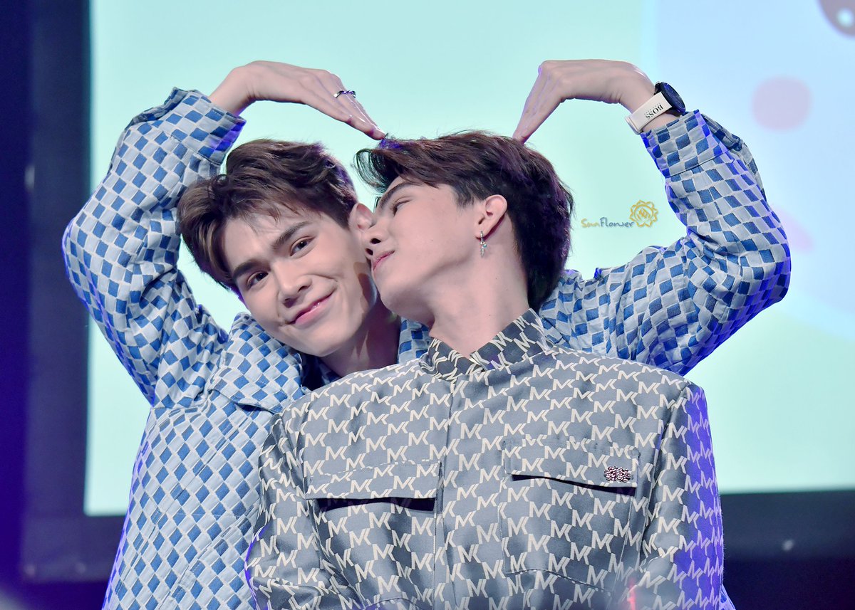 - ̗̀ 🌻  ̖́- <a href="/fort_fts/">FortFTS (福福) #เวียร์</a> <a href="/peatwasu/">peatwasu #เคลวิน</a>
 
You Smile, I Smile😊

#FortFTS #Peatwasu 
#BabyFeat #FortPeat
#ComeFortZon #CaptainPeat 
#Openhouseconcertno3xFortPeat