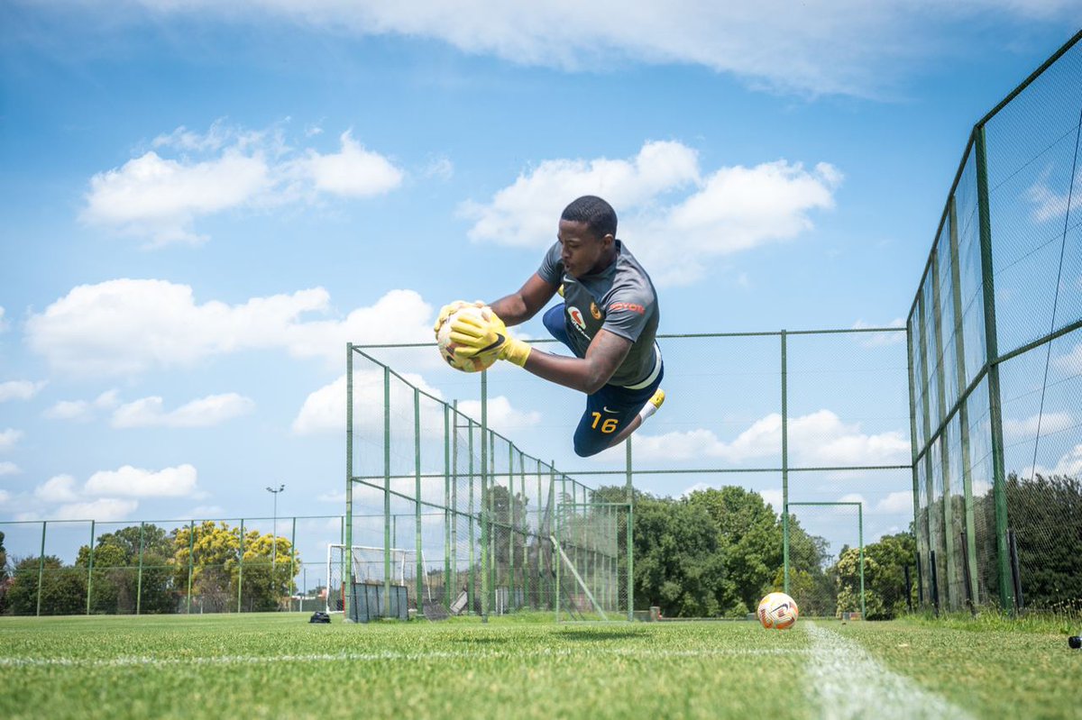 KaizerChiefs's tweet photo. Thursday morning's training session #Amakhosi4Life #KCFreshRevival #UnitedInAction #KCUnityInAction https://t.co/3Ki7Z1xdXj
