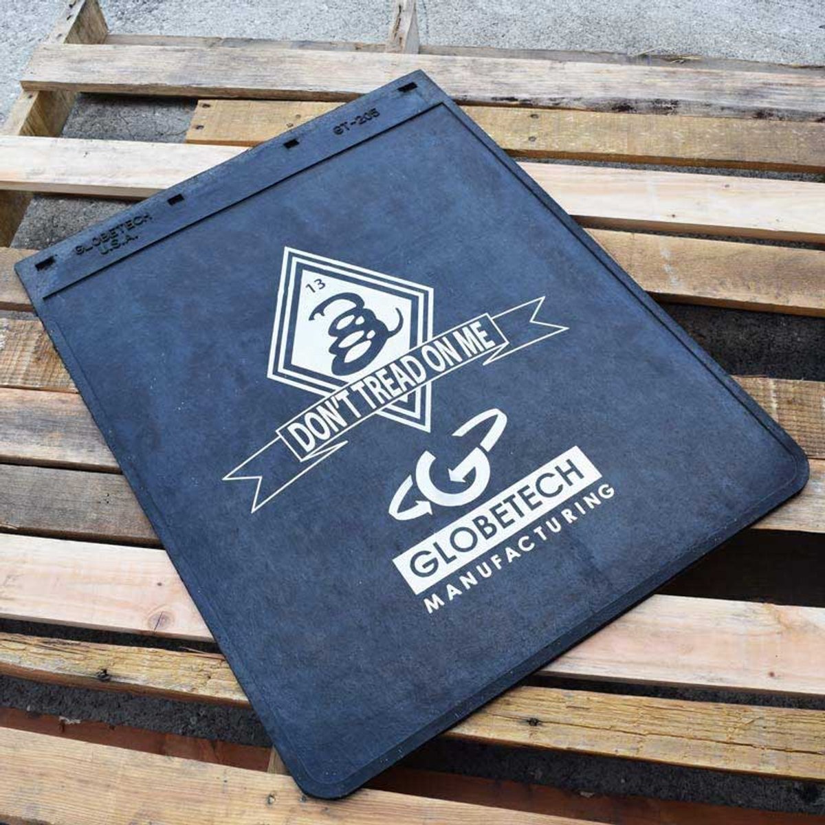 raneyschrome's tweet photo. Protect your Fender Wells even better with GlobeTech rubber mud flaps! #raneys #chrome #semi #trucker
Obtain yours here: https://t.co/QM3W44Dk7w https://t.co/palYZCxG2a