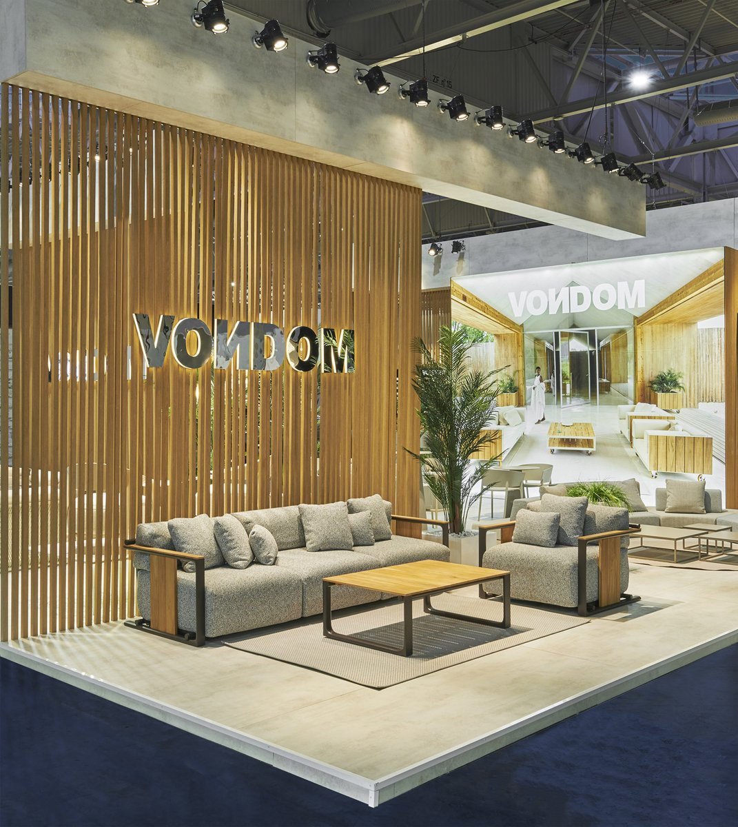 VONDOMSpain's tweet photo. Come visit us at MAISON&amp;OBJET ❗❗❗
Hall 7 | Stand E135 / F136
19th - 23th January 

👉 https://t.co/dLHEytHWax

#vondom #MO23 #MO2023 #maisonobjet23 #paris #maisonetobjet #design #designfair #parisevent #interiordesign https://t.co/v8SQQ2FQYP