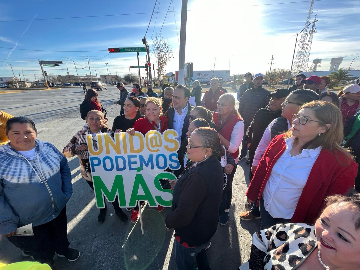Crucero en #PiedrasNegras. #UnidosPodemosMás #Coahuila

*Dirigido a militantes y simpatizantes.