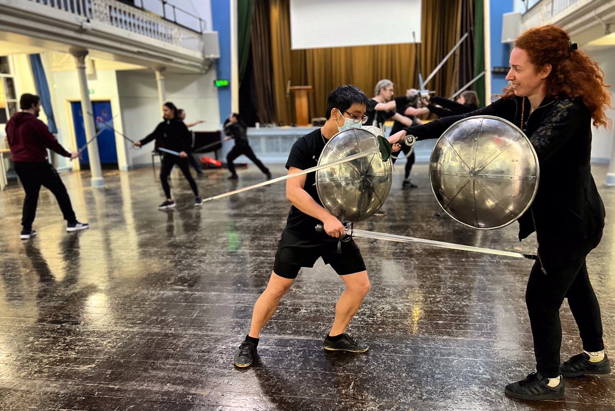 LondonLongsword's tweet photo. Punishing the slip, &amp; shanking the neck. Godinho rotella and Mair sword and dagger in the paired weapons class. Paired weapons is held every Monday at 8pm.  
https://t.co/sH459sDx8B
 #hema #fencing #london #swordanddagger #rapieranddagger #swordandshield #rotella https://t.co/MlSAolQWMu
