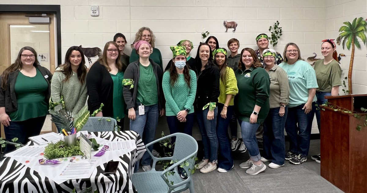 NCHSCares's tweet photo. #teamsurvivor #WOWcafe Find out how to be a survivor at a #teencafe near you. @BStrongFamilies @IU_Health @LafayetteYMCA https://t.co/o19hHjZ1bA
