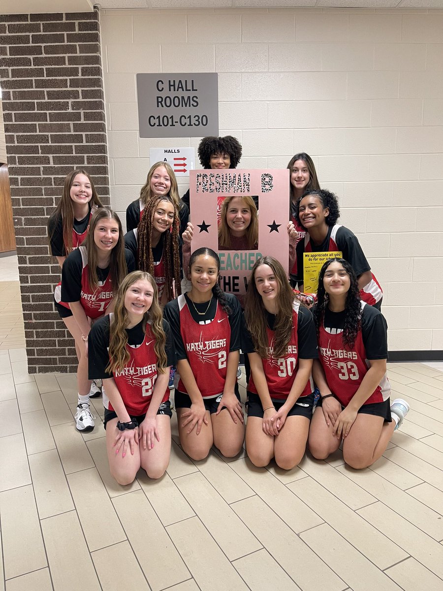 KTGirlsHoops's tweet image. ❤️TEACHERS OF THE WEEK!!❤️

9B - Ms. Shashack - Biology 

9A - Coach Hollo - World Geography 

JV - Ms. Mcgrew - ASL 

Varsity - Mrs. Cave - Government and Economics