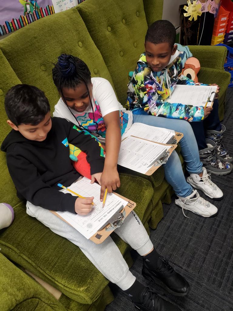 Today, 3B worked together to determine the Author's Purpose and Point of View. They had deep discussions with peers and cited text evidence to support their reasoning. 
I love to watch them grow! ❤️📚
#RocketPower 🚀 #WarrenWill