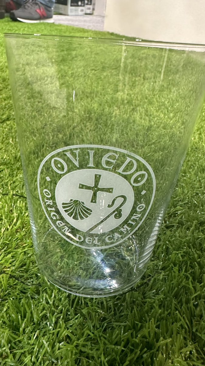 oviedo_turismo's tweet photo. Gascona, el Bulevar de la sidra, en el stand de 𝐎𝐯𝐢𝐞𝐝𝐨 𝐞𝐧 𝐅𝐈𝐓𝐔𝐑 con sidra pistonuda 😋 

#oviedoenfitur #oviedoorigendelcamino #sidraasturiana #gascona #bulevardelasidra @CalleGascona @aytoviedo @fitur_madrid https://t.co/nbaOgLccww