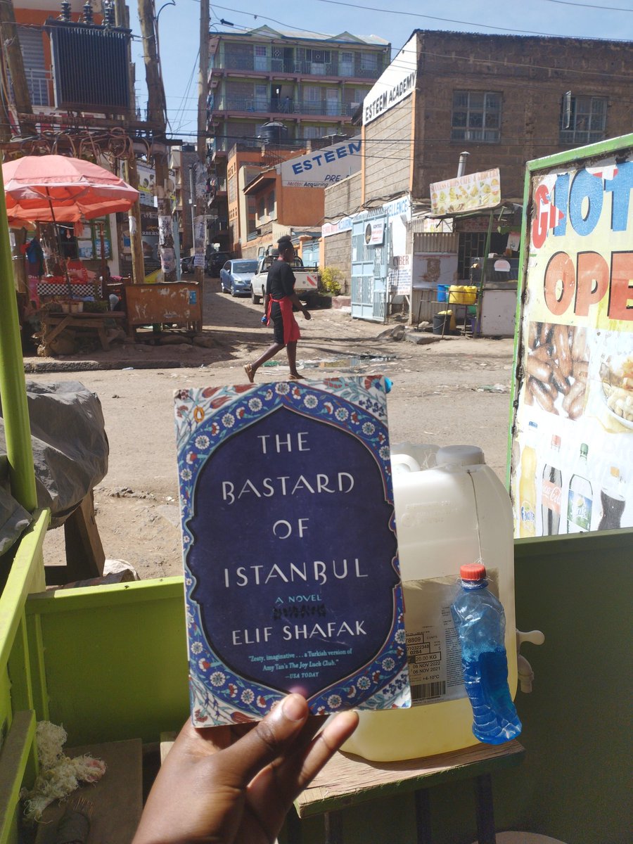 BibliophilesThe's tweet photo. at times it's good to bring a book on your strolls, you might find gems hidden within.  
#readingupdates
#TheBastardofIstanbul https://t.co/ZJMe1awAtR
