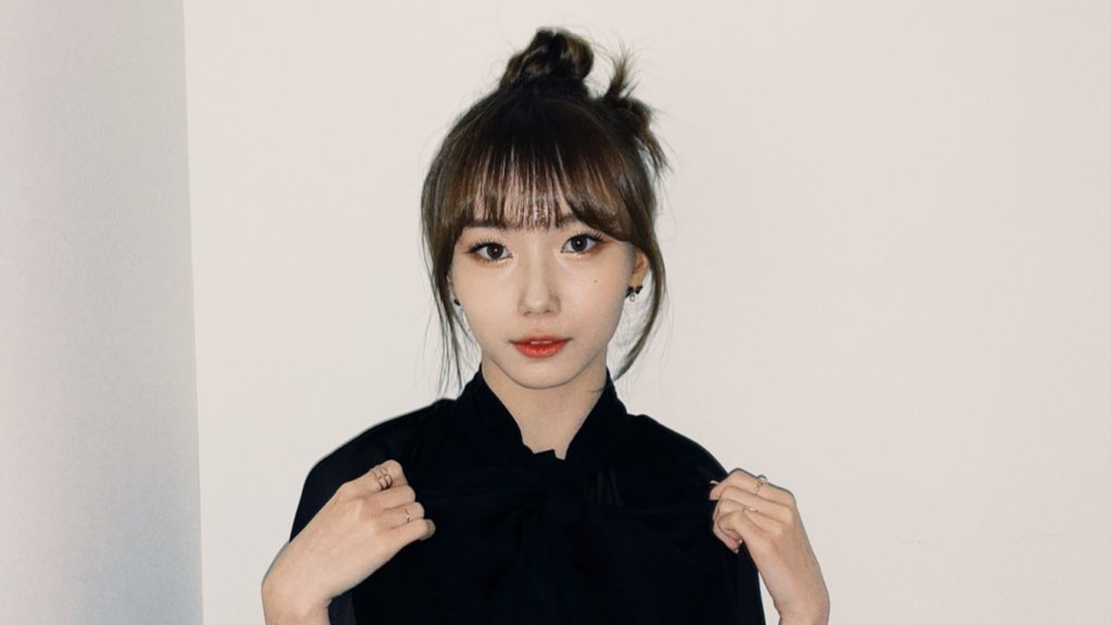 YOUNGEUNFILMS's tweet photo. mademoiselle? https://t.co/mMh3jIdHCI
