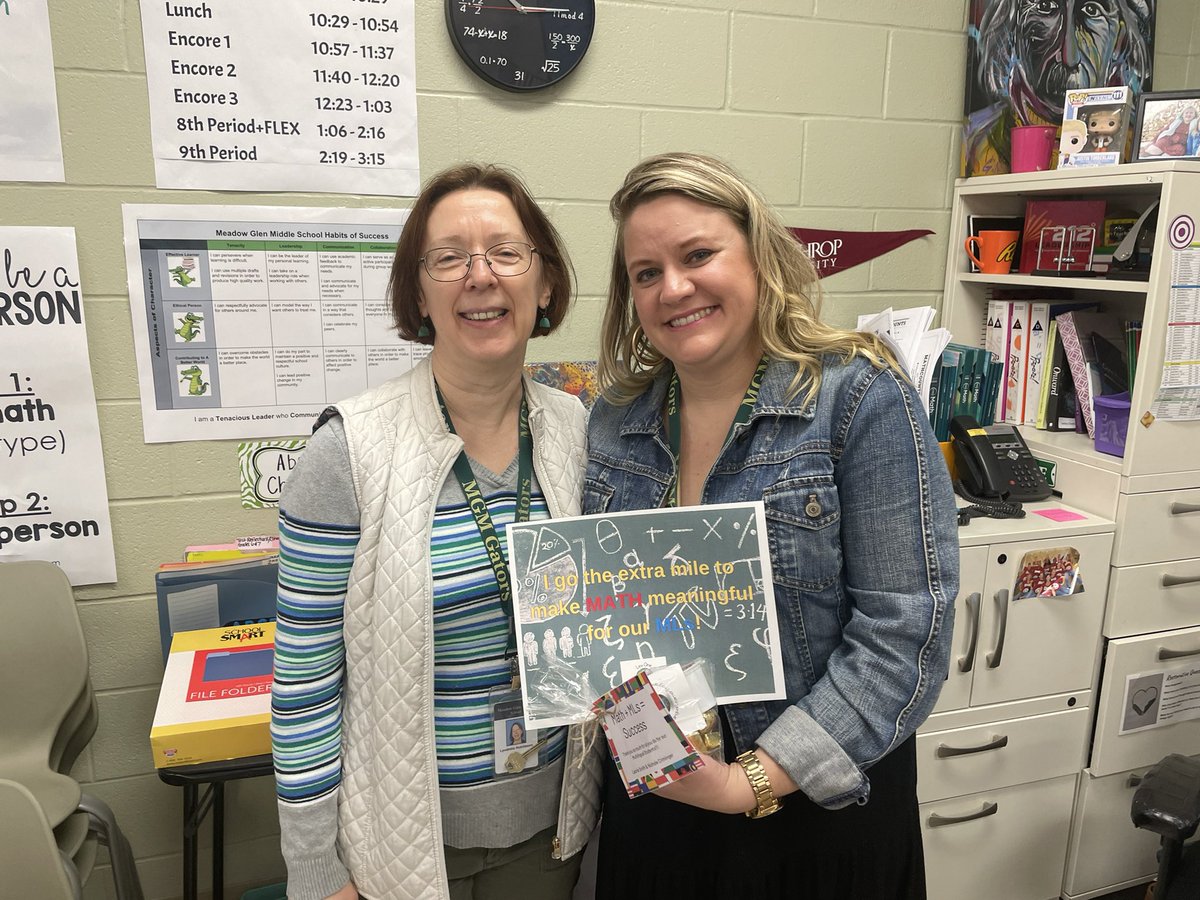 n_criminger's tweet photo. Thank you Ms. Seats for all you do for your ML students @MeadowGlenMS!!! #lex1math #lex1esol https://t.co/Yo4FLqpRYM