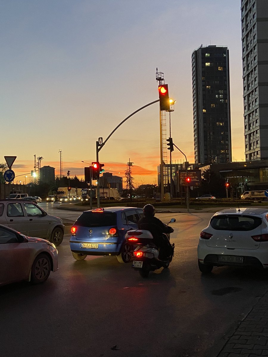 ECEM (@ecmkoca) on Twitter photo 