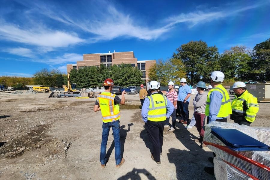 One-of-a-kind class by the Construction Management Program at the College of Architecture and Environmental Design offers students high-value, real-time, real-world experiences

kent.edu/caed/news/hole… 

#kentstate #caed #constructionmanagement