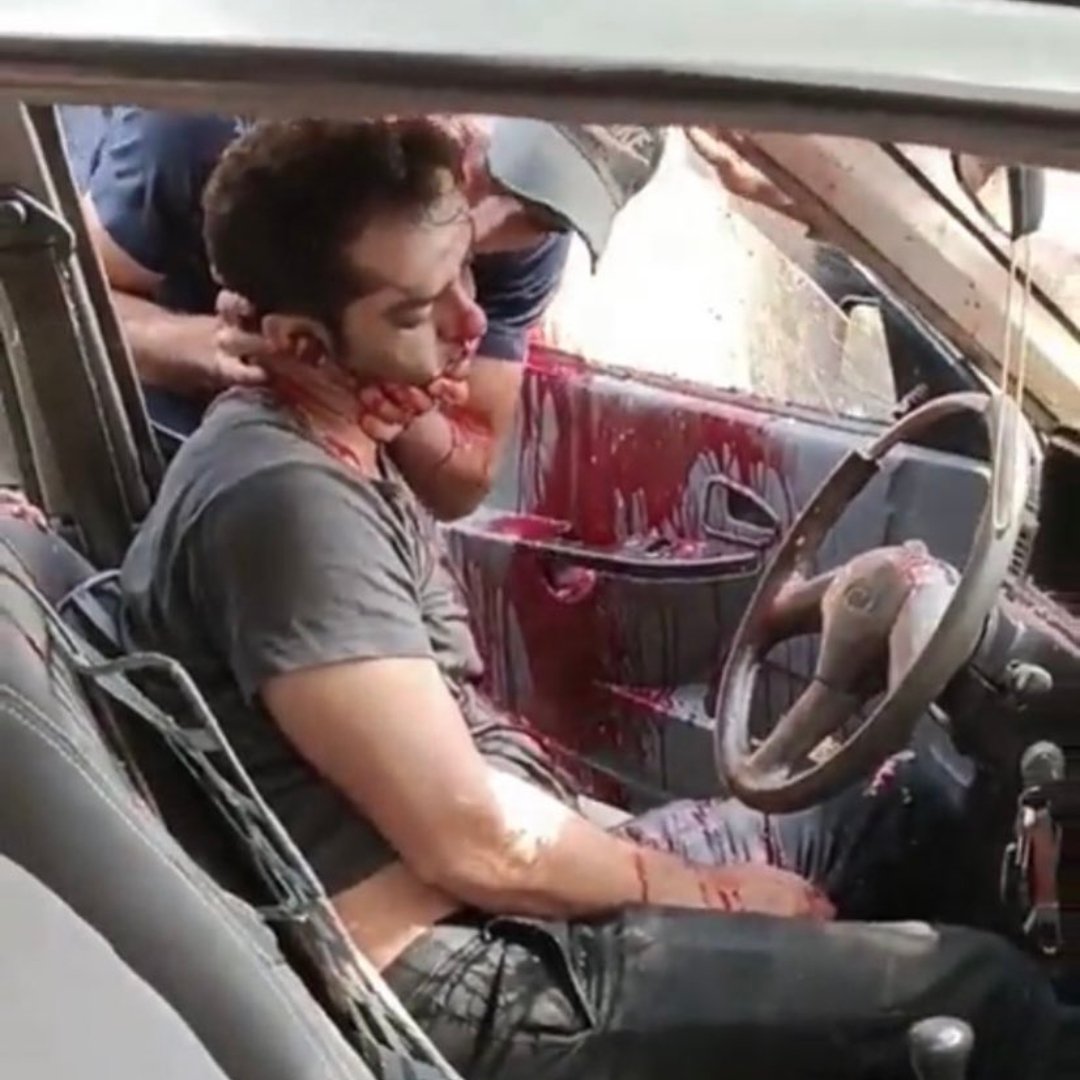 YahyaRahimi was killed by IRGC because he had honked his car horn in solidarity with anti-government protests in the northwestern city of Sanandaj.
#IRGCterrorists
<a href="/WBHoekstra/">Wopke Hoekstra</a>
<a href="/MFA_Lu/">MFA Luxembourg 🇱🇺</a>
<a href="/MFABulgaria/">MFA Bulgaria</a>
<a href="/BogdanAurescu/">Bogdan Aurescu</a>
<a href="/hadjalahbib/">Hadja Lahbib</a>
<a href="/NikosDendias/">Nikos Dendias</a>
<a href="/IKasoulides/">Ioannis Kasoulides</a> 
<a href="/TobiasBillstrom/">Tobias Billström</a>