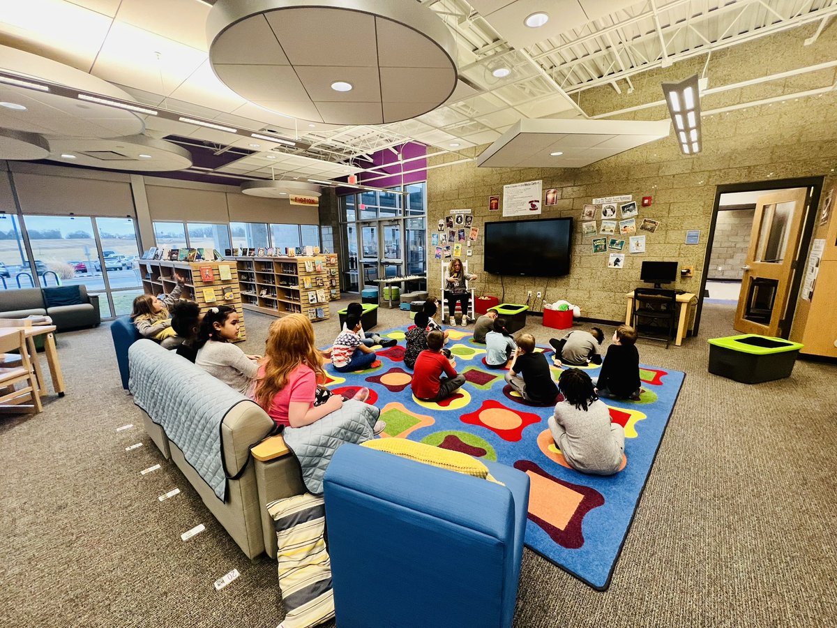 Library 📚📕 📖 time with Mrs. <a href="/HuhmanMs/">Ms. Huhman</a> is always exciting! We enjoy reading the #showmereaderawardnominees books! Today, we read the Memoirs of a Tortoise. What an emotional book! #MemoirsofaTortoise  #CREateLeaders #CRE_Cardinals #cpsbest #scholarfirsts