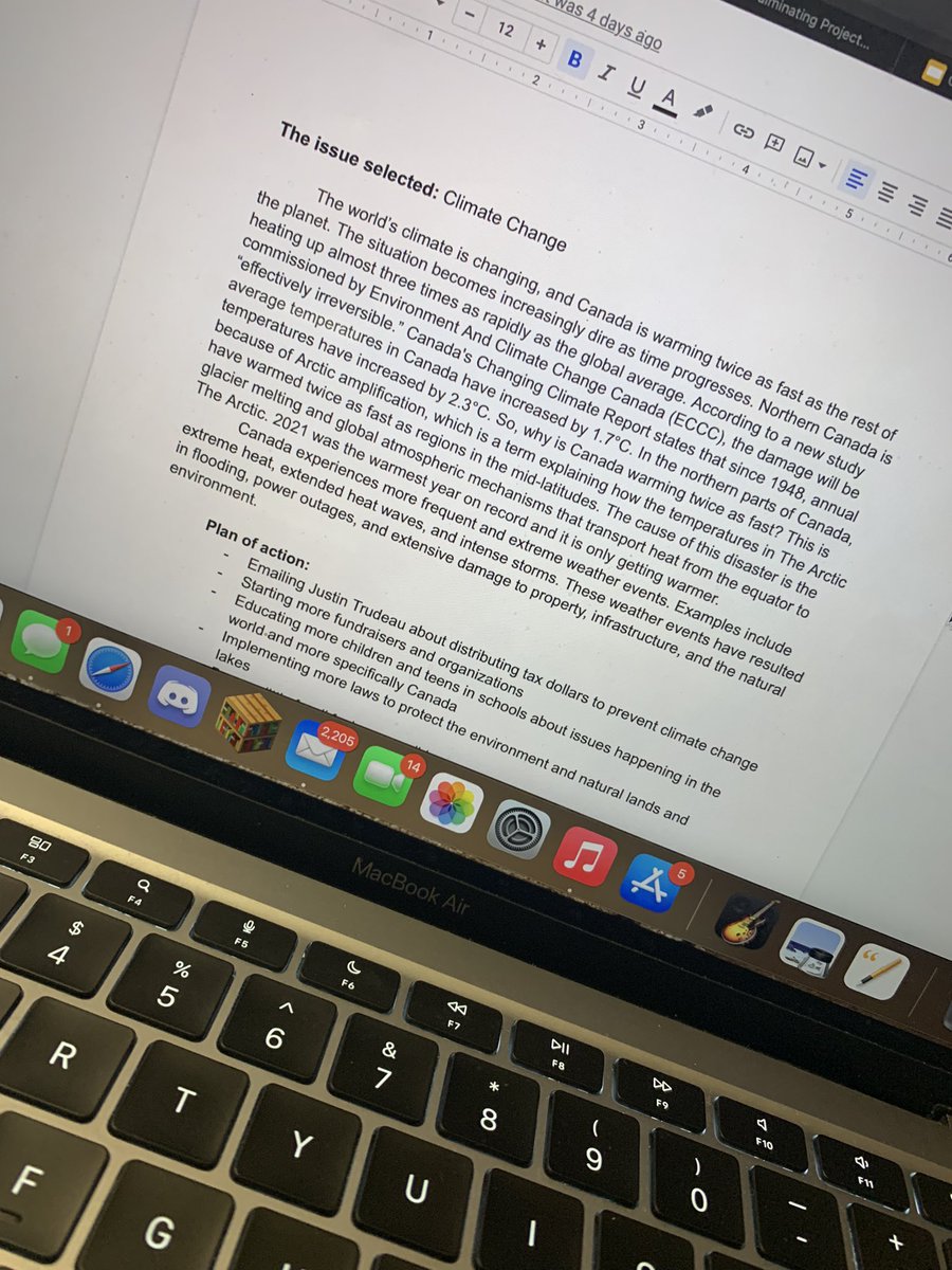 Michaud9Logan's tweet photo. Working on my groups culminating project after doing a lot of research and interview we have come to the conclusion that climate change and global warming should be more included in our education. #civics #culminating https://t.co/PjhxrKZHGa