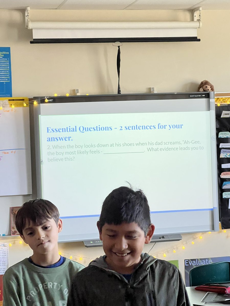 Practicing our SCRs while making inferences with author’s purpose, character interactions, and plot with a “Roll a Ball” challenge. Ss discussed text &amp; were able to cite evidence to back up their answers! 100% engagement 100% fun! #MISDpageturners <a href="/ParkwayBulldogs/">Magnolia Parkway</a>