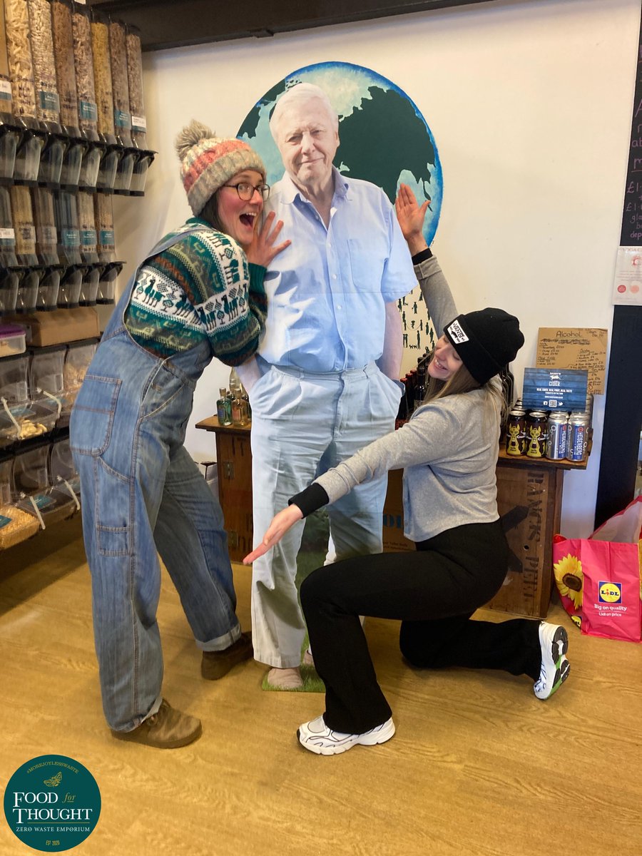 FoodThoughtNor's tweet photo. I'm speechless!
It's not everyday you get a national treasure in your shop. We've been getting on like a house on fire & of course Sir David was fascinated to hear all about Food for Thought, our suppliers & customers.
#doitforDavid #nationaltreasure #plasticfree #blueplanet https://t.co/mX89YnOkQf