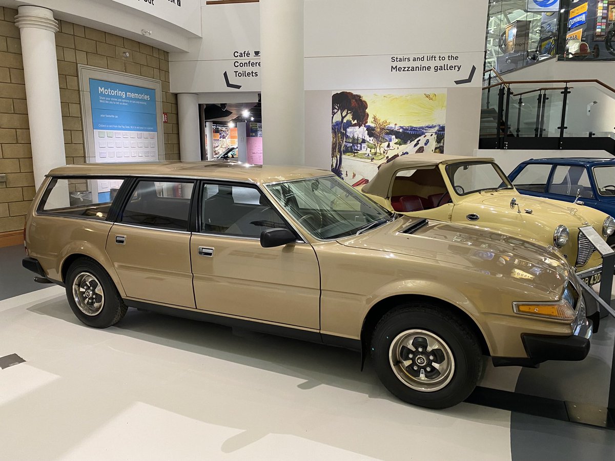 D_Fontignies's tweet photo. @BMMuseum The Rover SD1 Estate https://t.co/2pNHPJeKe1