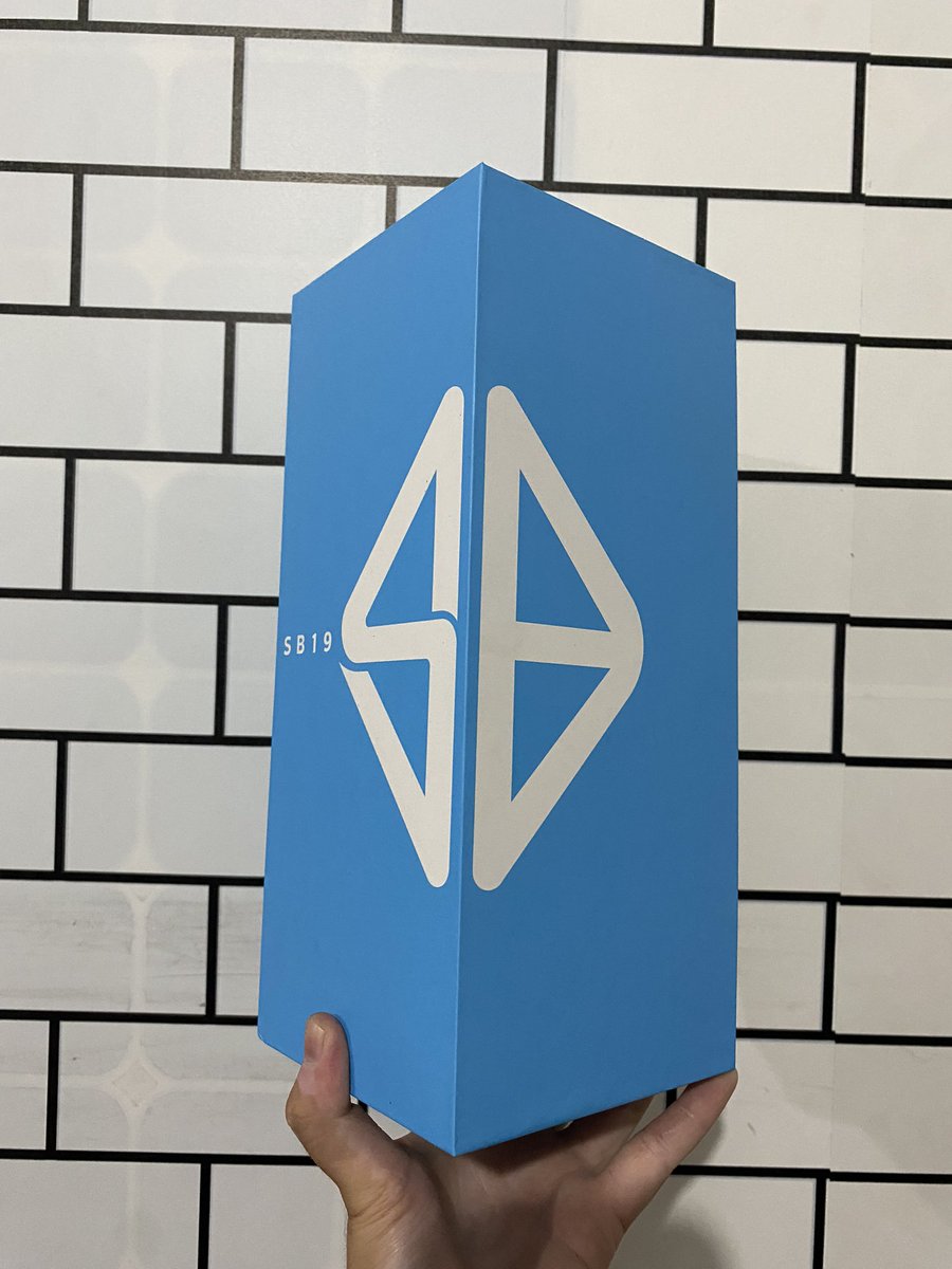 guknoelle's tweet photo. wts lfb sb19 official light stick v3 
‼️pls read attached photo‼️

#wts #lfb #sb19 #atin #SB19Nyebe #lightstick https://t.co/zDB7kZQdFd