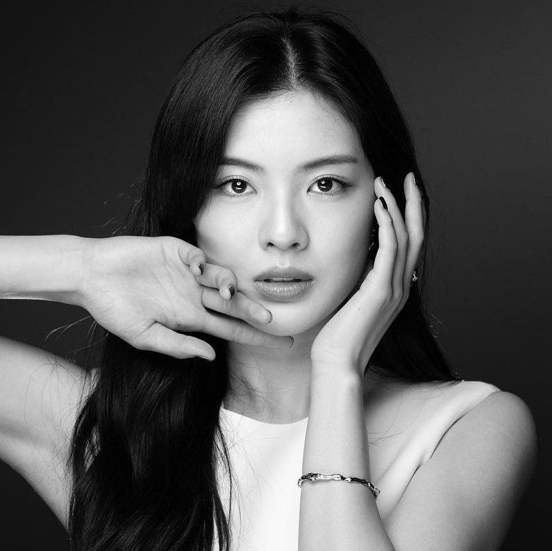 PenuhRayu's tweet photo. ️️ ️
️️ 
️️ ️
 ️️
⠀⠀⠀⠀⠀     Juwita cantik penuh rayu,
⠀  ⠀itulah aku, 𝗔𝗴𝗵𝗻𝗶𝗮 𝗕𝗮𝗿𝗮 𝗣𝗿𝗮𝗺𝗲𝘀𝘄𝗮𝗿𝗶.
️️ ️
️️ 
️️ ️
 ️️ https://t.co/l2DrM2Xj5D