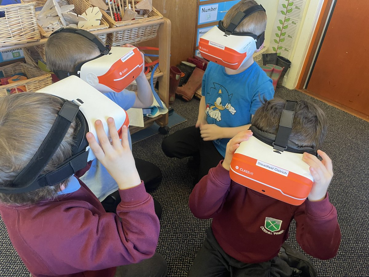 crosshill_ps's tweet photo. We are so excited to have VR headsets in the class this month. We are exploring habitats and settlements from around the world and from the past as part of our new topic. We love learning to explore and use new technology! #crosshillclass1 #sacdigitallearning #saclendinglibrary https://t.co/pSGQUuGaOD