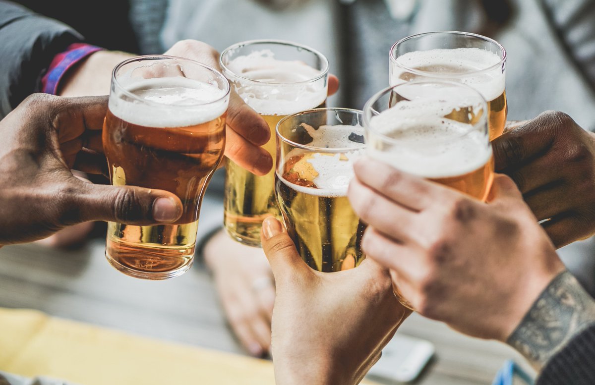 FourPointskgl's tweet photo. Friends bring happiness into your life.
Good friends bring you to the Brew Bar on a #Thursday too.
#fourpointsbysheraton #bestbrews
#brewbarkigali #fourpoints #fourpointskigali #kigali #rwanda #visitrwanda #beer #bar #RwOT https://t.co/DoUqaUOBIi