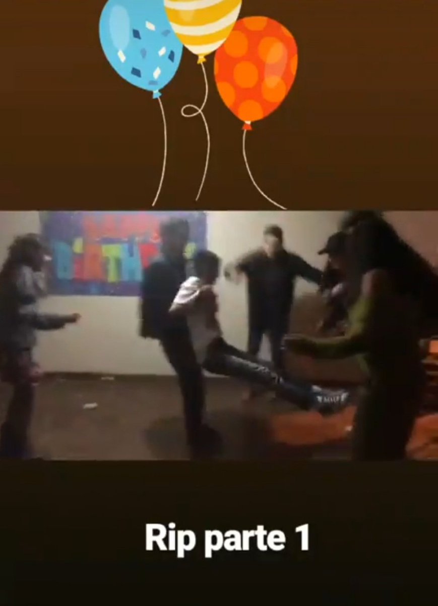 EvaArely19's tweet photo. Las reus de los Agrofriends 🐴🤣 https://t.co/xJa6JRBZam
