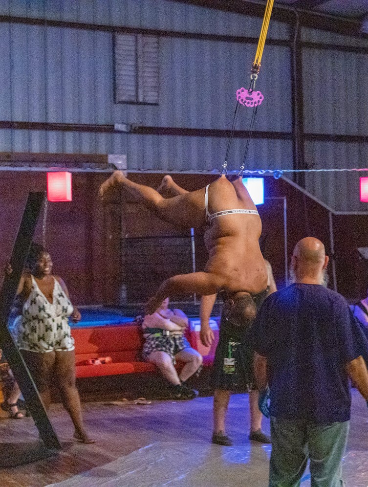SuspenDCTeam's tweet photo. Scar thoughts part 2: Working our way through @CampCrucible 2022 photos and trying to figure out what is up with BProfane's back?? Hint: Frequent flyers don't punch a card. π€£
#hooksuspension #fleshhooksuspension #SuspenDC #hooks #piercings #hooklife #bodysuspension #hooklove https://t.co/dzOzLioRQG